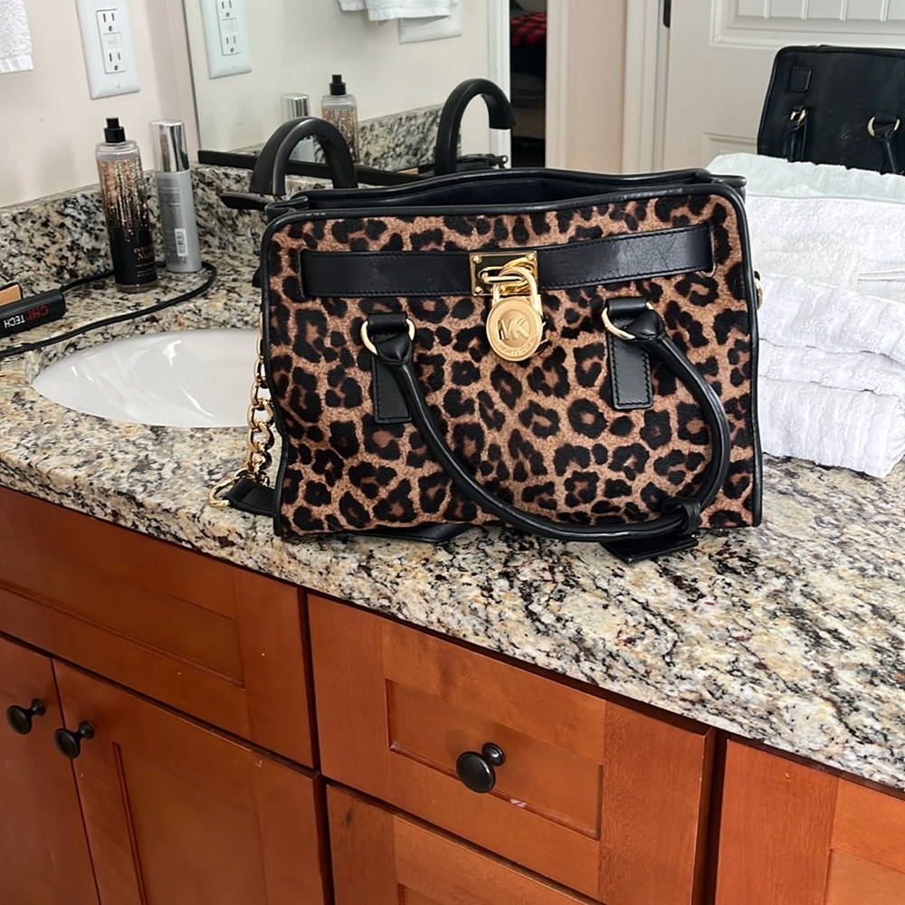 Michael Kors Hamilton bag in leopard calf hair